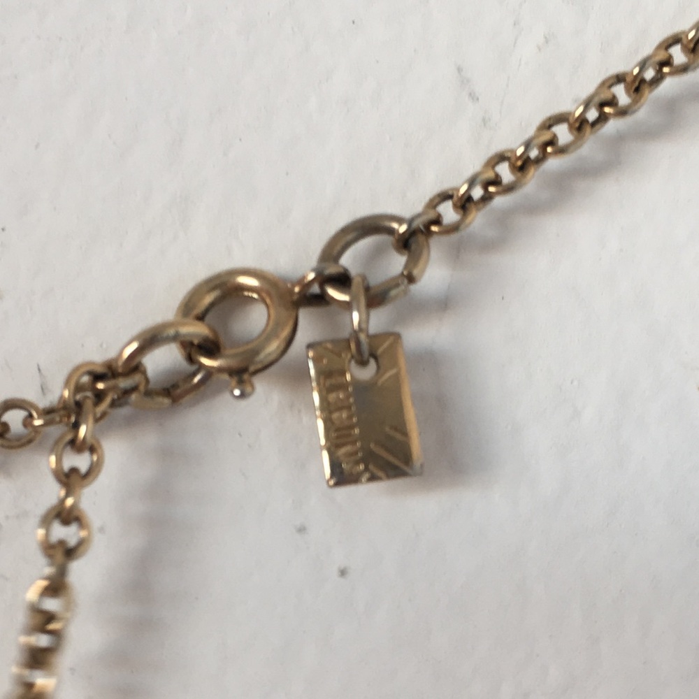 Vintage rainbow necklace! 🌈 - Picture 3 of 3